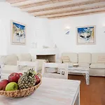 Willa Tranquil By Whitelist Mykonos *